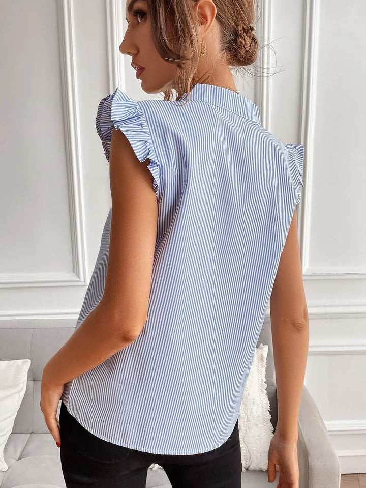Arlene | Blouse à rayures avec volants et manches cape