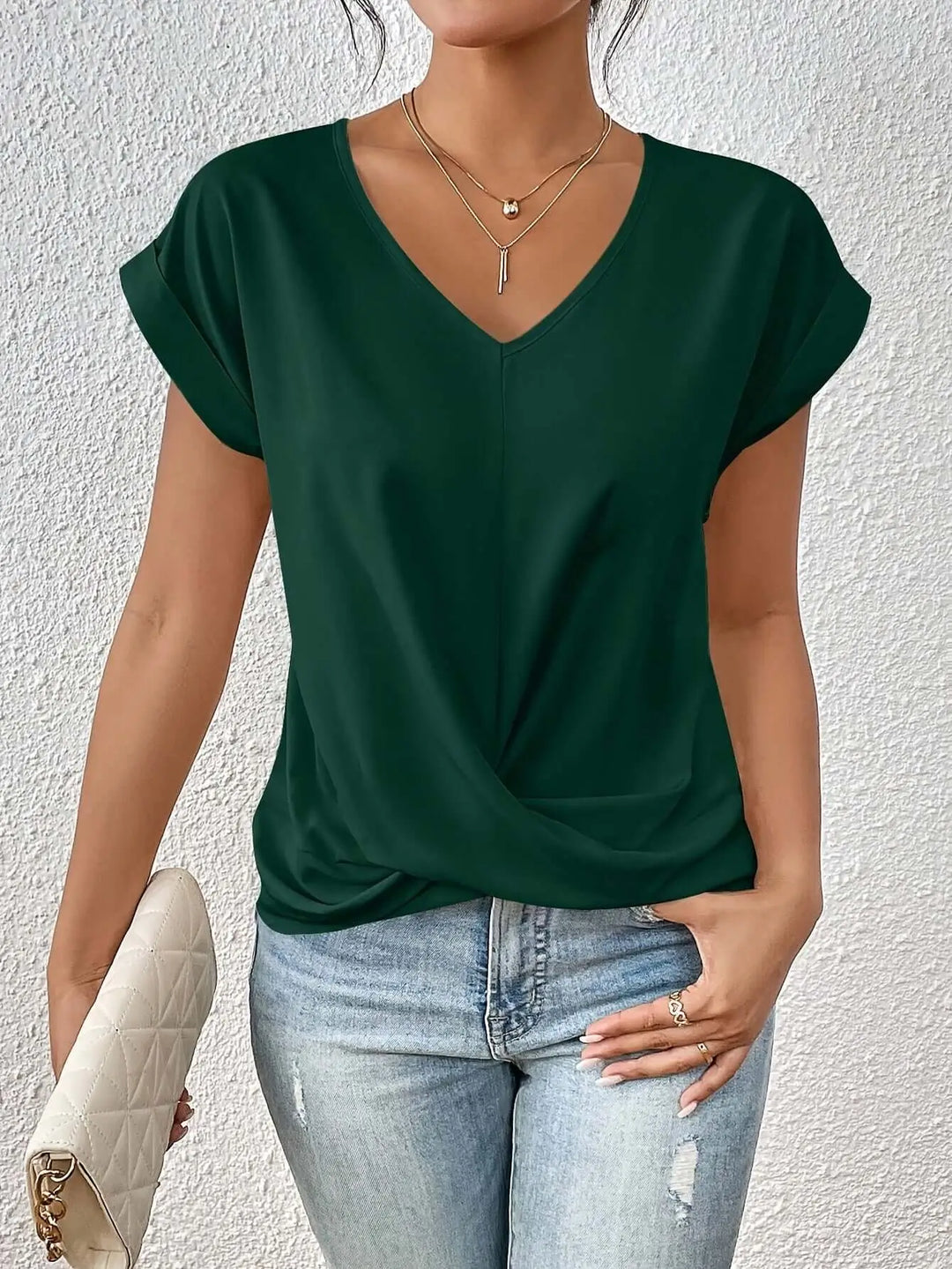 Cléo | T-shirt Doux et Élégant pour l’Été