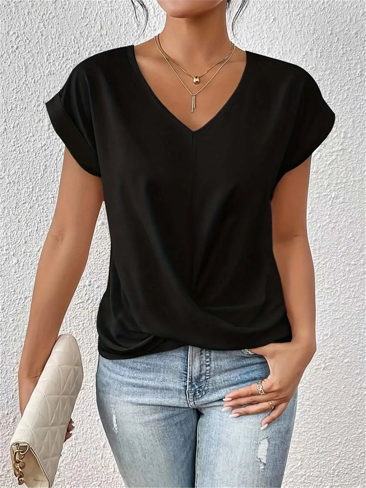 Cléo | T-shirt Doux et Élégant pour l’Été