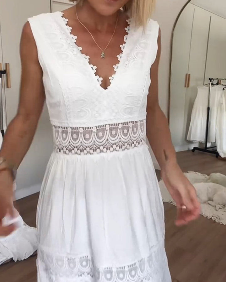 Clover - VENTE DE ROBE EN DENTELLE BLANCHE