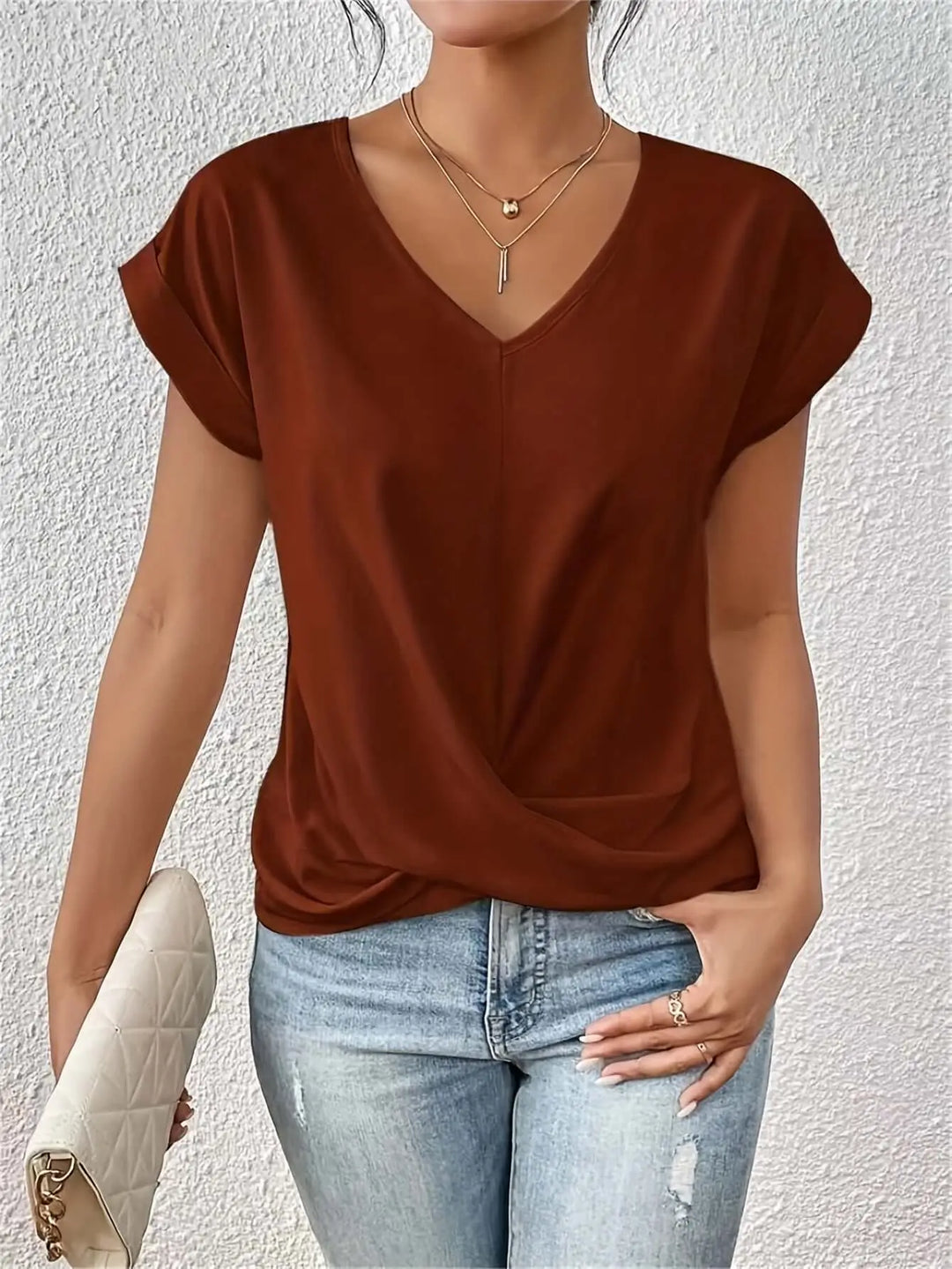 Cléo | T-shirt Doux et Élégant pour l’Été