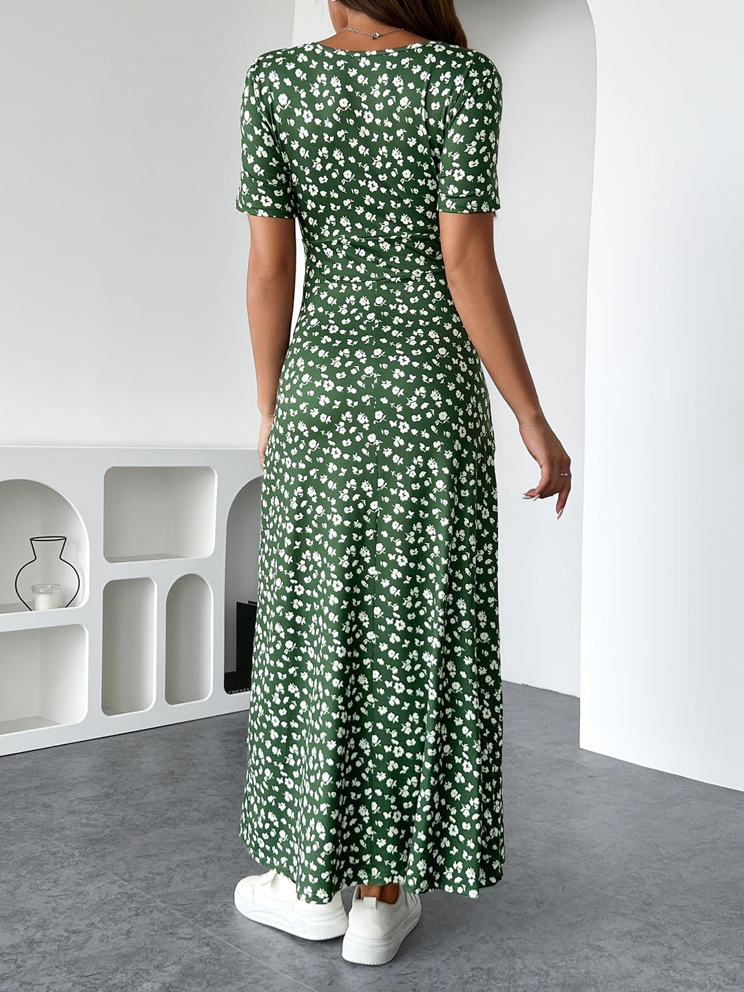 Céline | Robe Femme Tricot Floral Peplum