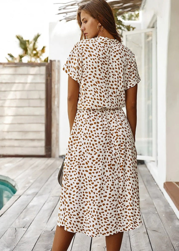 Babette | Robe à col en V