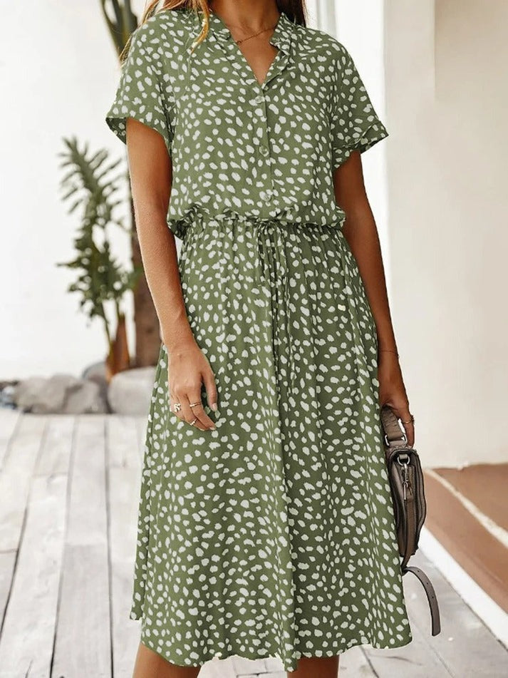 Babette | Robe à col en V