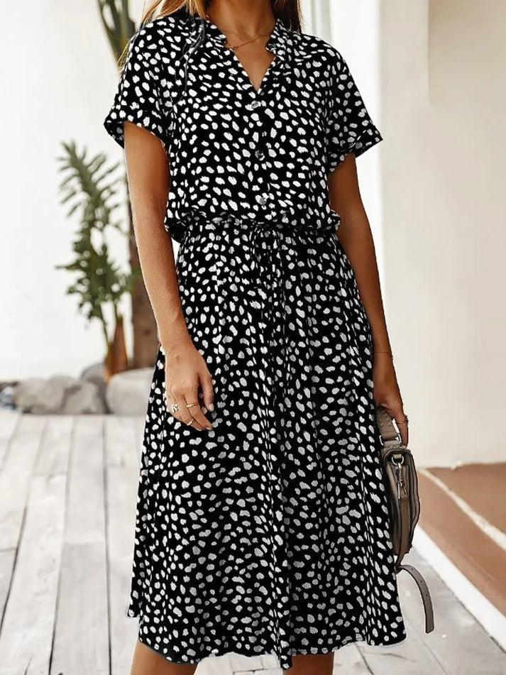 Babette | Robe à col en V