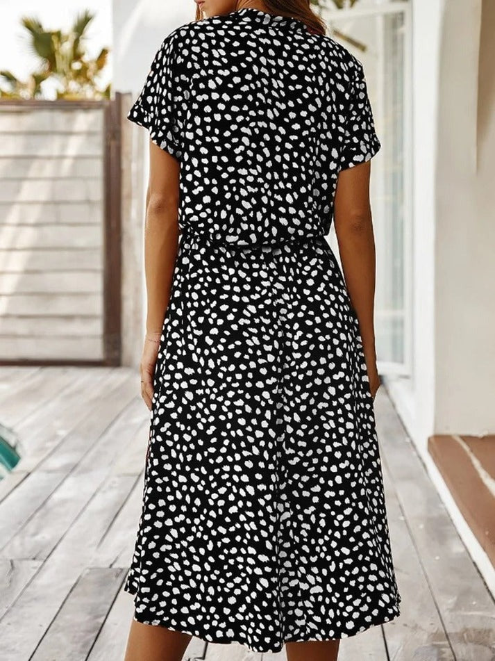Babette | Robe à col en V